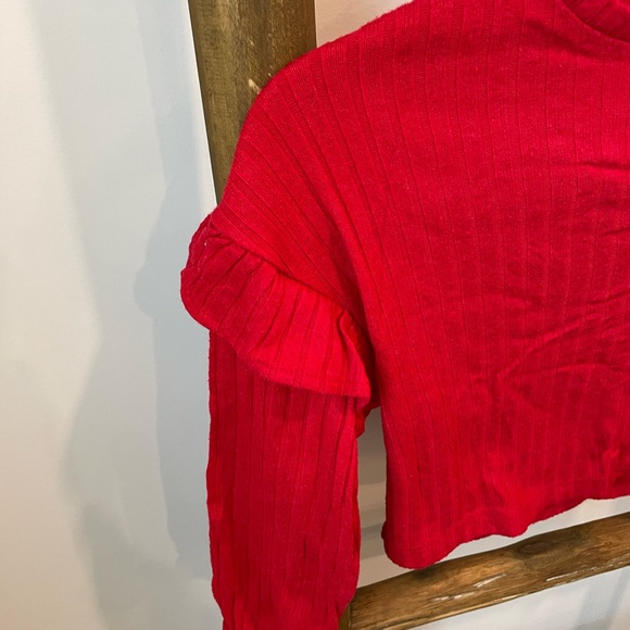EUC Old Navy Red Cropped Top with Ruffle Sleeve - Picture 2 of 3